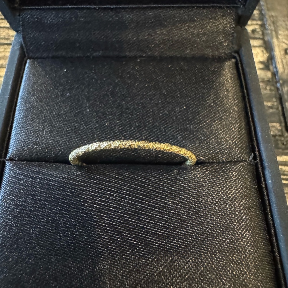 Satomi Kawakita 18K Homespun Band 8